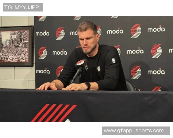 解说：斯普利特为何让杨瀚森蹲底角三分能力不足影响空间利用