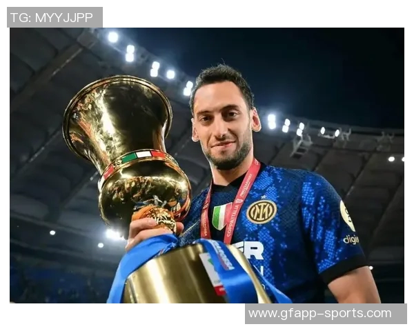 国米计划与恰尔汉奥卢经纪人会谈续约事宜或将降薪至2028年