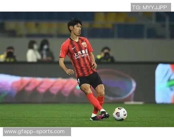 吕文君分享海港梯队训练精彩瞬间期待你们不断进步加油努力拼搏创造辉煌